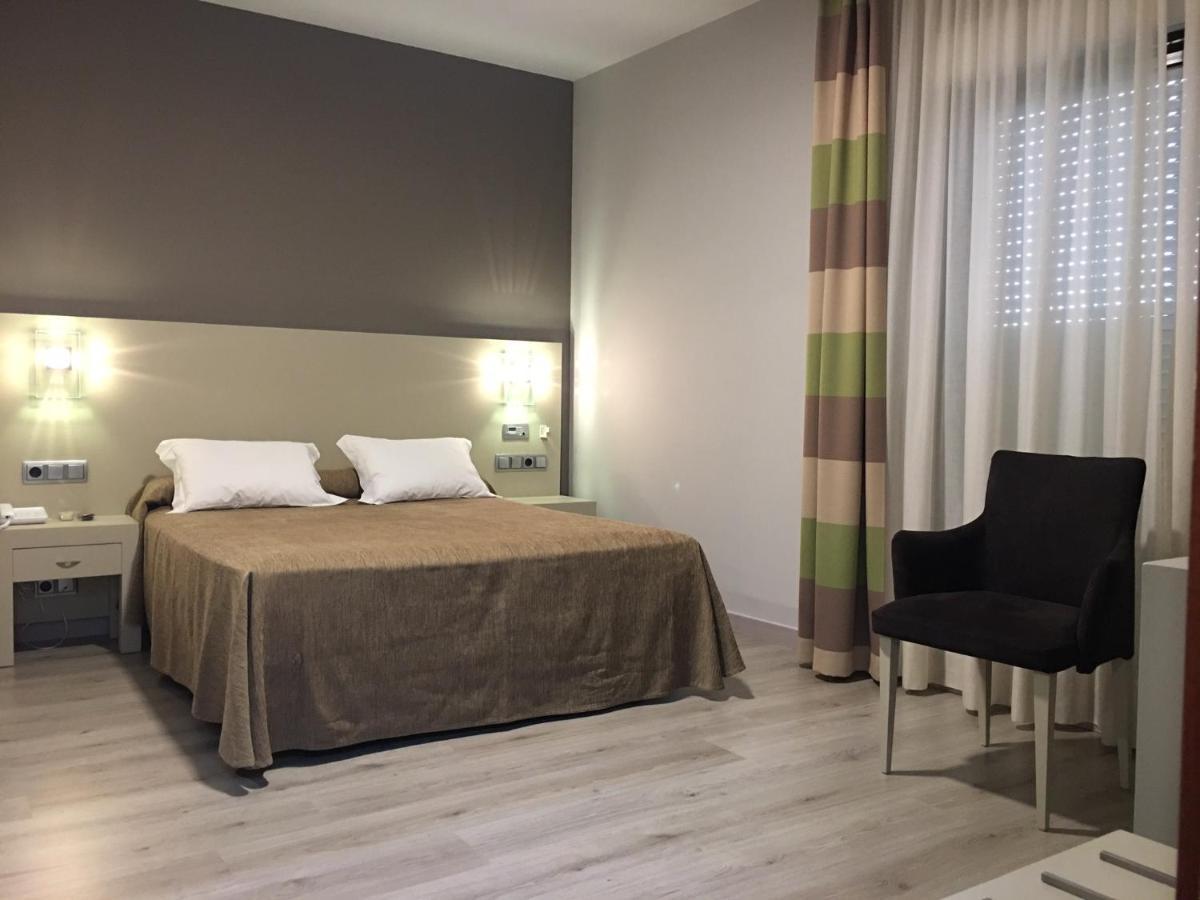 Hotel Puente De La Toja Эль-Грове Экстерьер фото