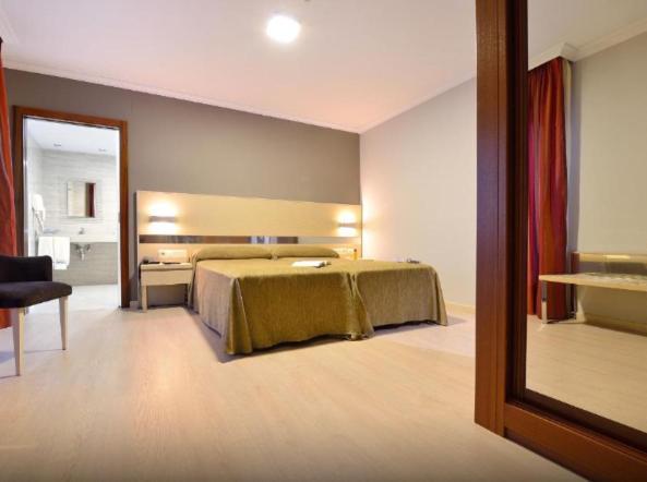 Hotel Puente De La Toja Эль-Грове Экстерьер фото
